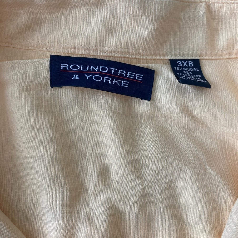 Roundtree & Yorke Men's Cream Button-Down Shirt - Picture 6 of 6